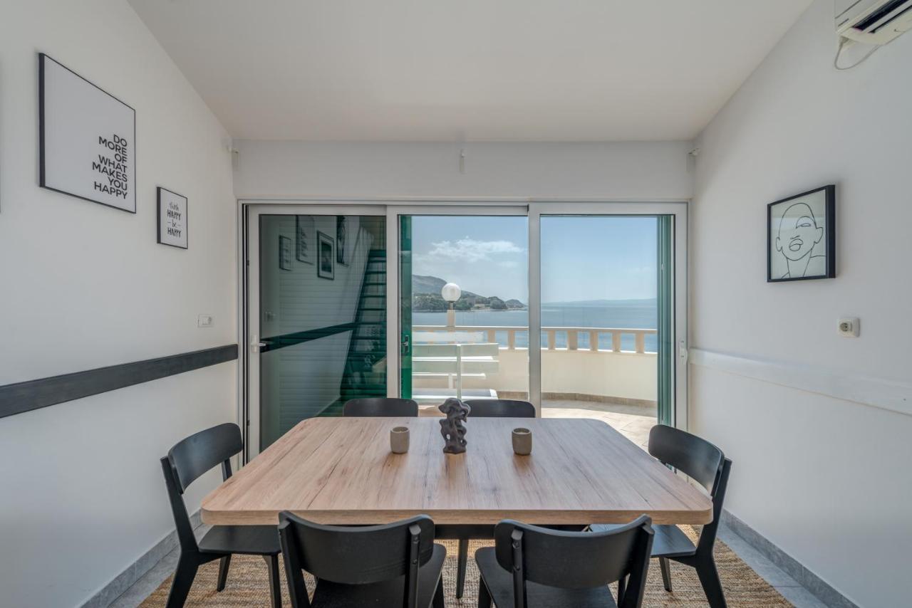Beachfront Apartments Split Exterior photo